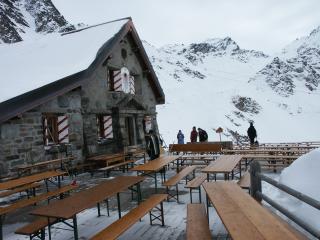 cabane_de_mont-fort_2
